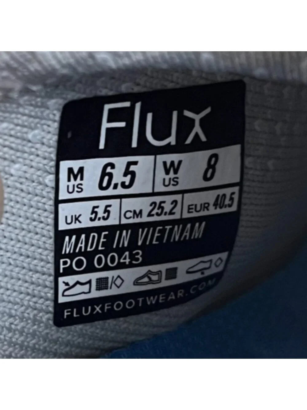 Flux Adapt Runner White Gum Womens Size 8 Athletic Walking Knit Shoes Sneakers